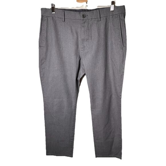 2 Pair Old Navy Ultimate Straight Flex Pants 36x30 Gray &‎ Dark Gray Bundle - Picture 2 of 16